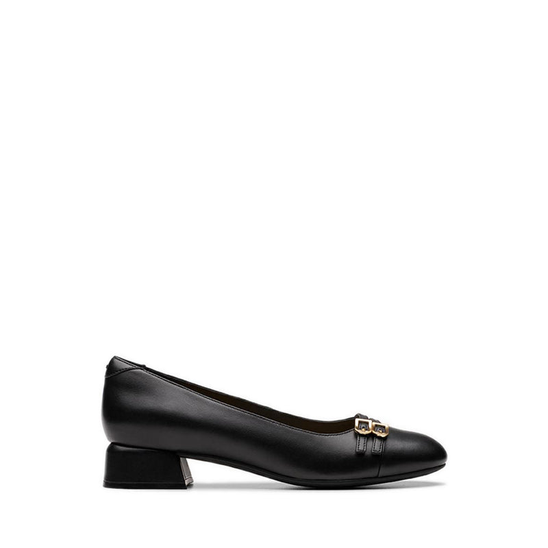 Daiss30 Court Black Leather