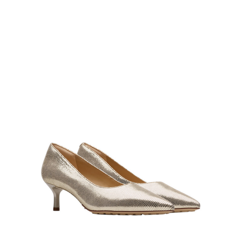 Adela Court Champagne Int