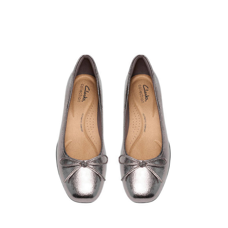 Clarks Womens Jazmynn Bow - Pewter Metallic