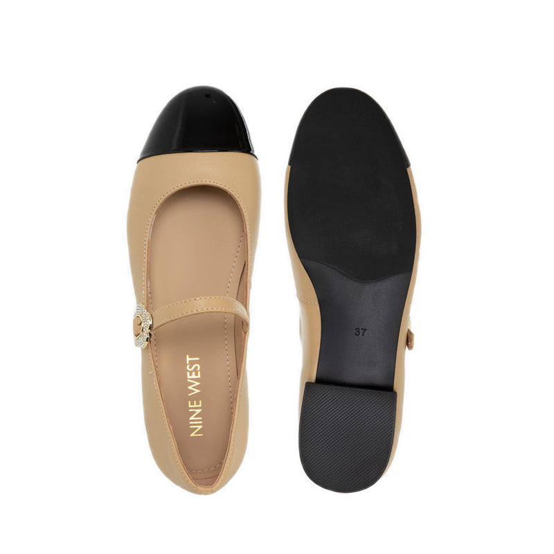 ZHA33-1 Women's Mary Jane Flats - Cream