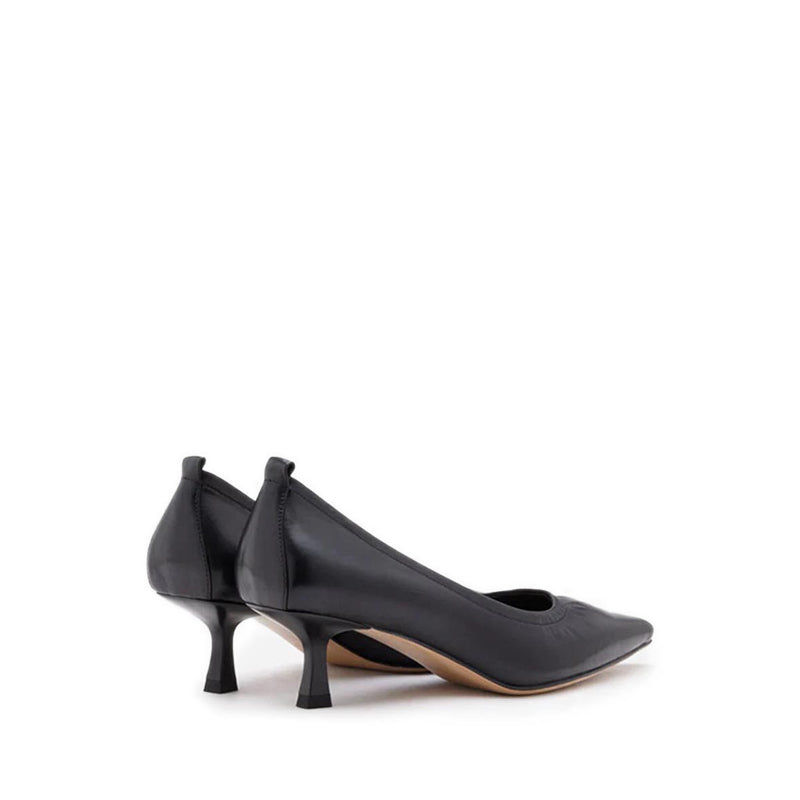 Philo Pointed Toe Low Heels - Black