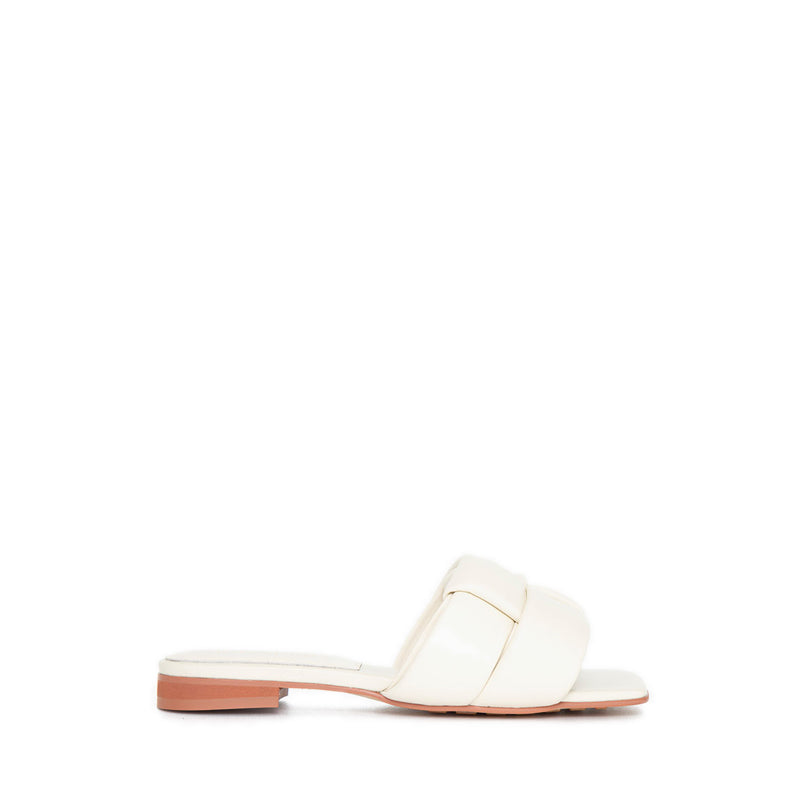TG0502 Flat Sandals - White