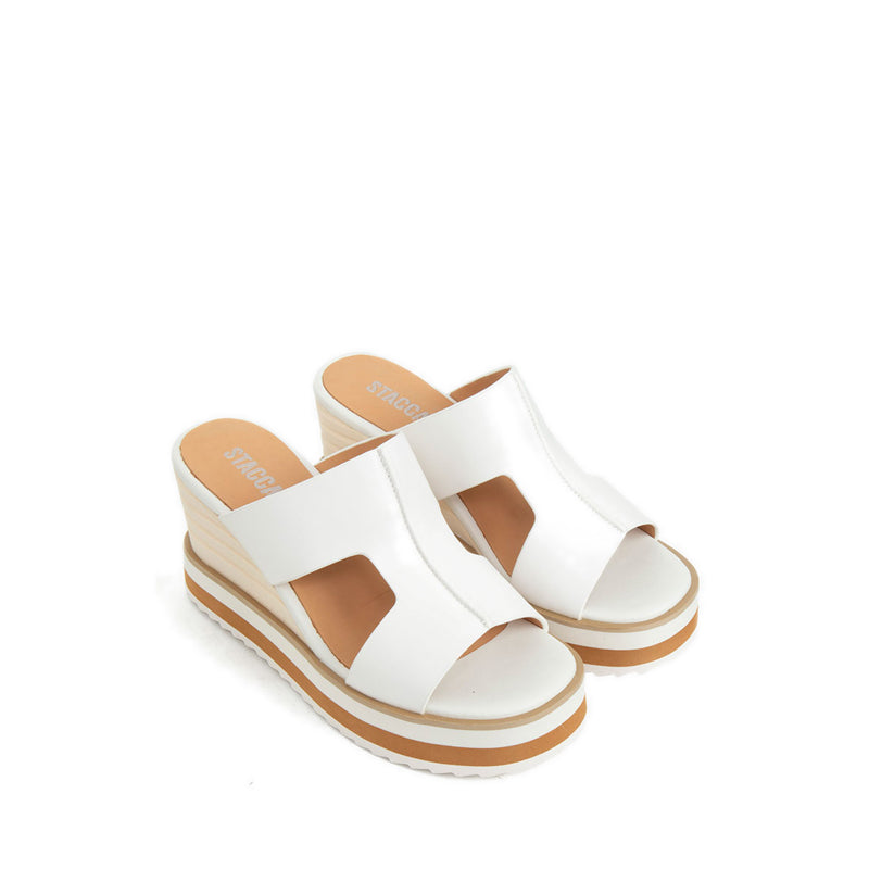 232-2-Wht Wedges - Apricot