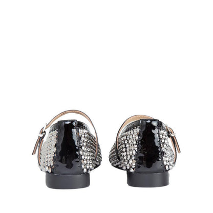 24A24-005 Flats - Black