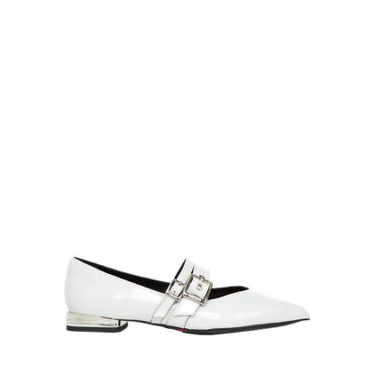 9A950-Wht Flats - White