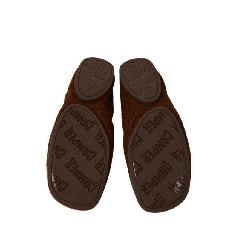 Right Niko Women's Flat Slip-on Shoes - Brown
