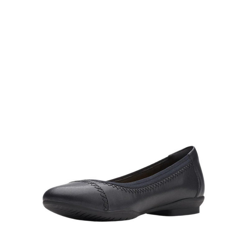 Clarks Womens Sara Bay - Black