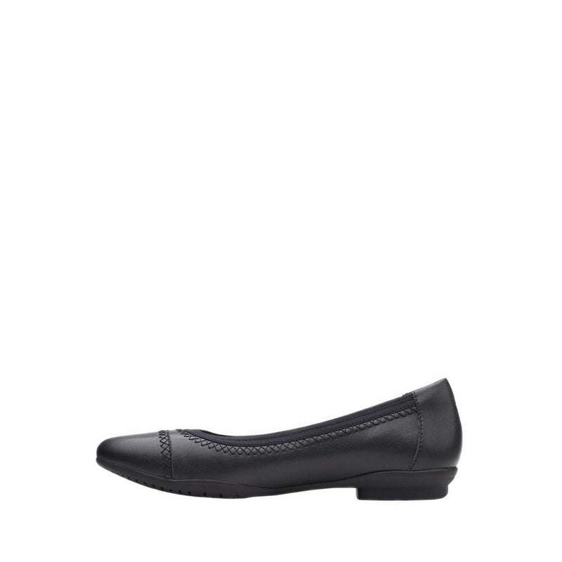 Clarks Womens Sara Bay - Black