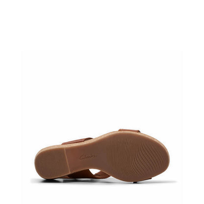Clarks Giselle Style Tan Leather