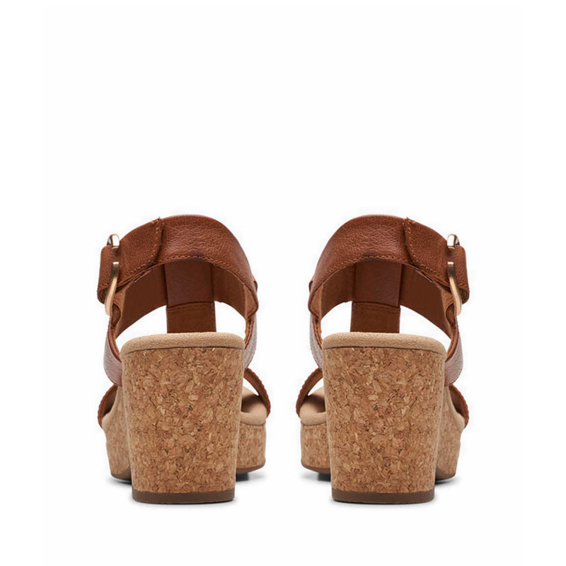 Clarks Giselle Style Tan Leather