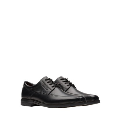 Un Kendric Way Black Leather