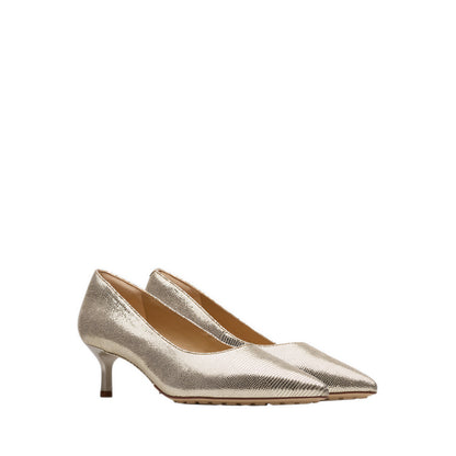 Adela Court Champagne Int