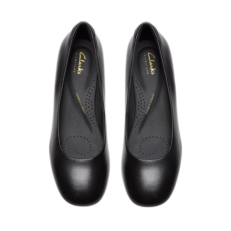 Daiss30 Step Black Leather