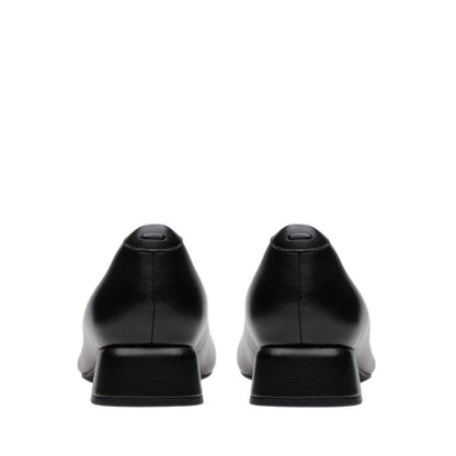 Daiss30 Step Black Leather