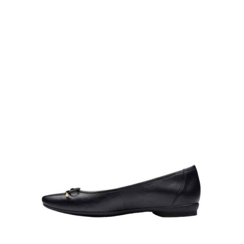 Candra Light Black Leather