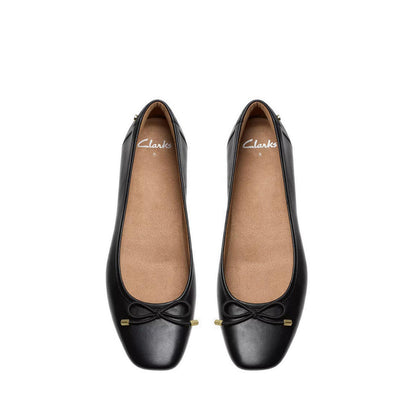Candra Light Black Leather