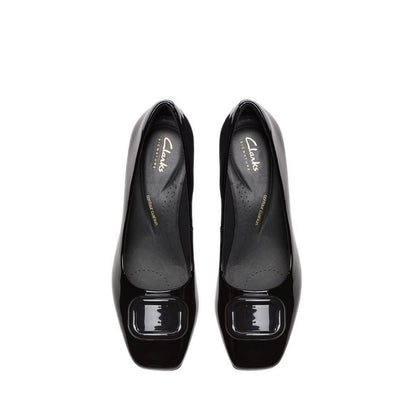 Fernie Trim Black Pat
