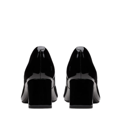 Fernie Trim Black Pat