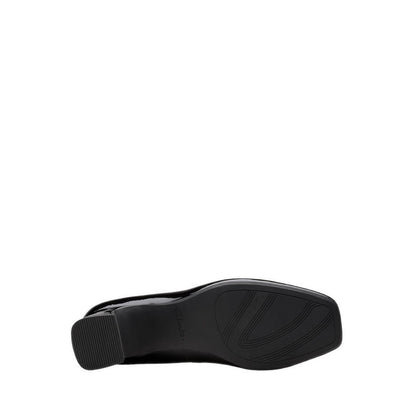 Fernie Trim Black Pat