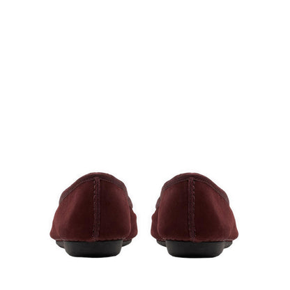 Freckle Ice Merlot Suede