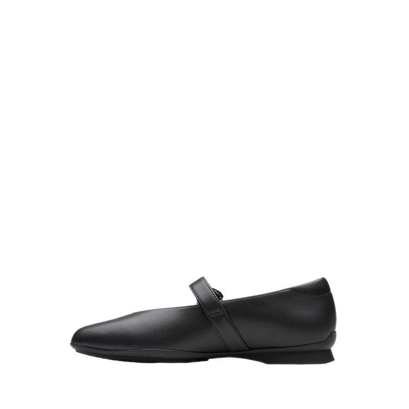 Jazmynn Iris Black Leather
