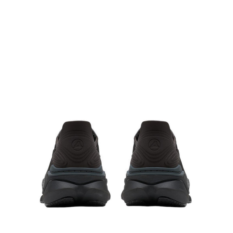 Pace Black