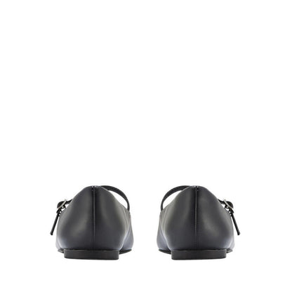 Emelina Gem Black Smooth