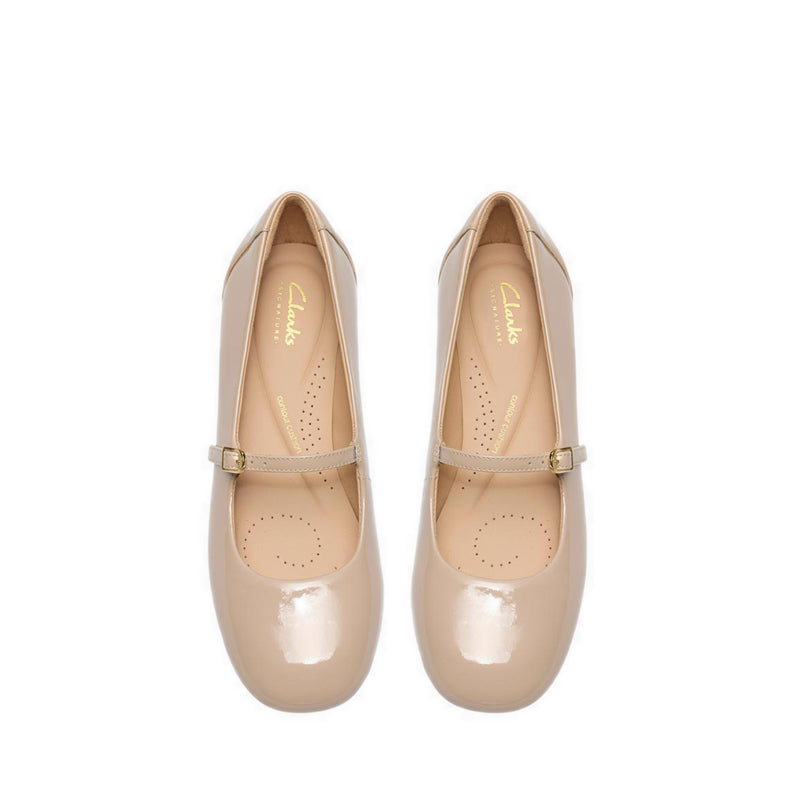 Women's Daiss30 Bar Patent - Beige