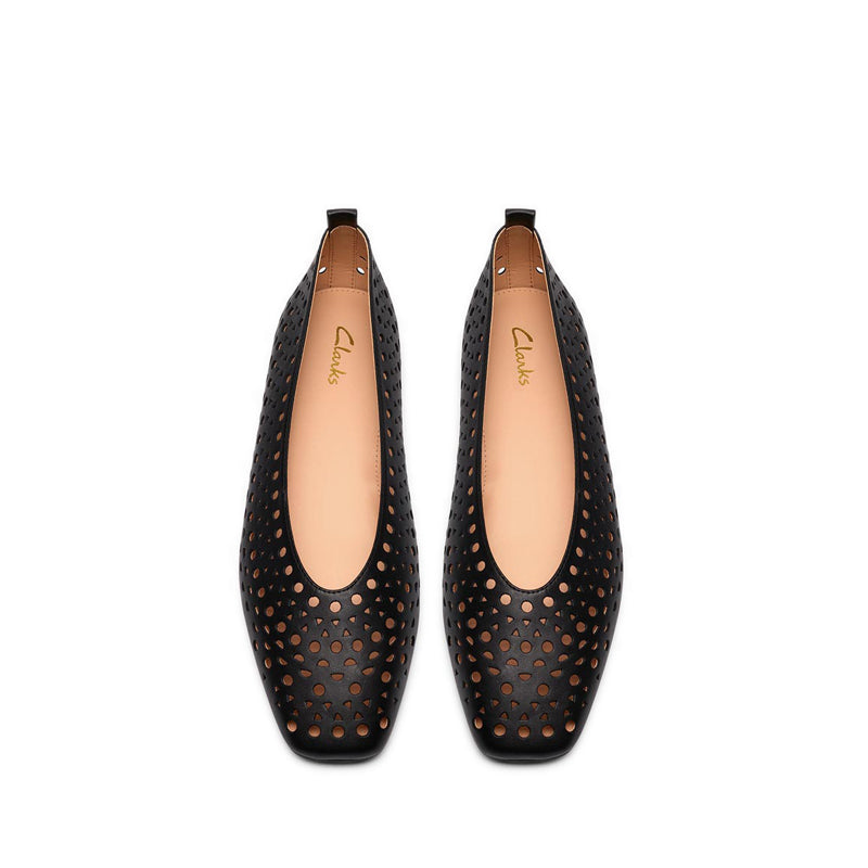 Clarks Womens Befana Perf - Black