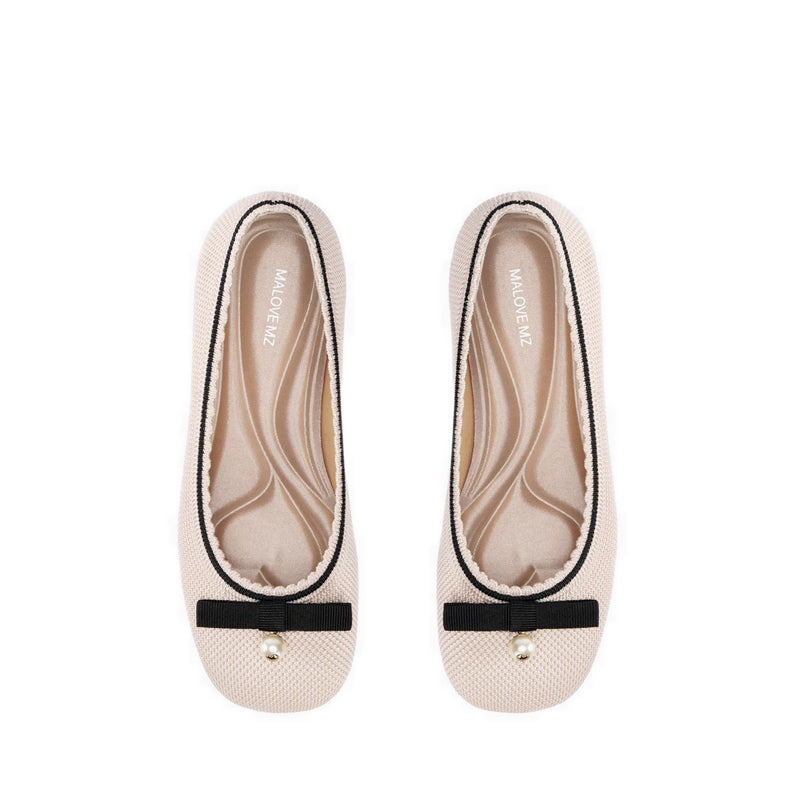 Garden Pump Women's Flats - White