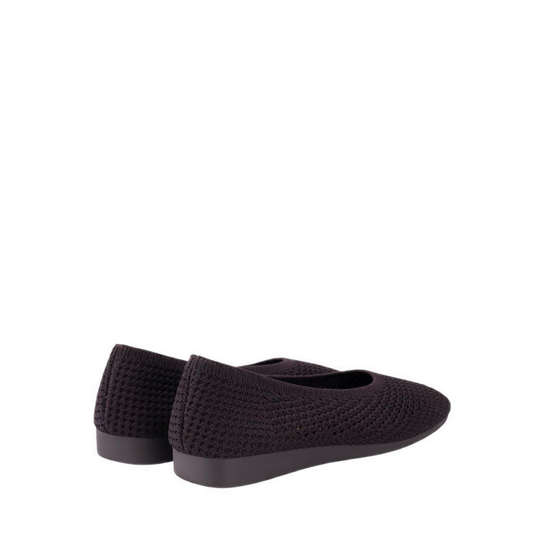 Honey EX Pointed Flats Women's Flats - Brown