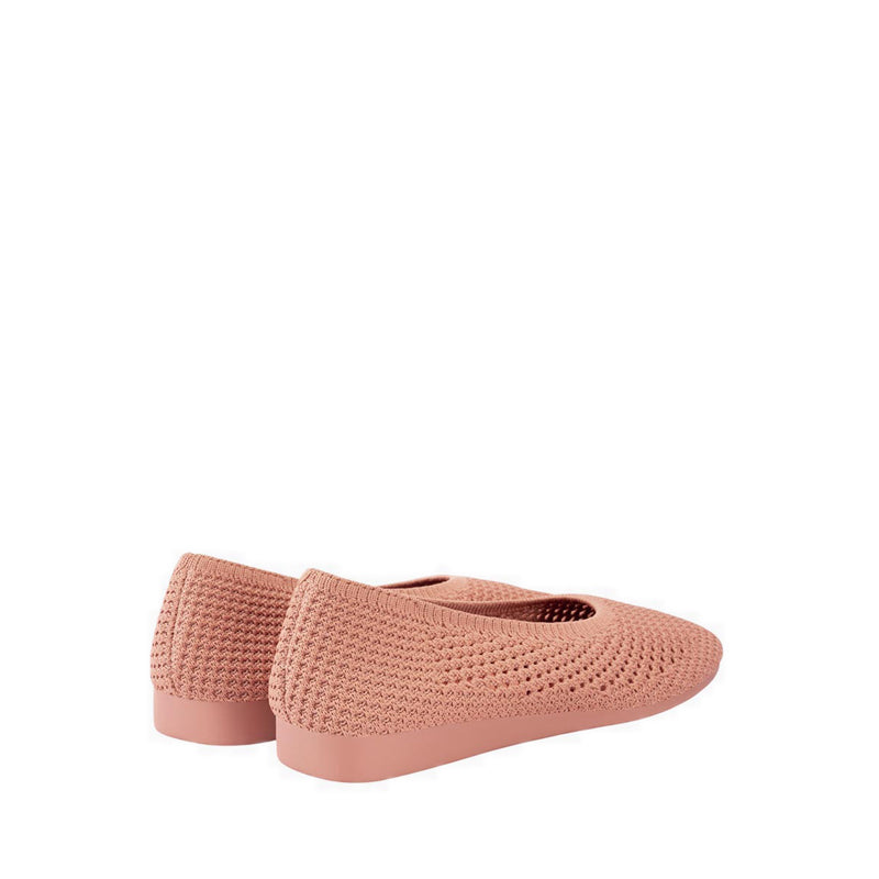 Honey EX Pointed Flats Women's Flats - Mocha