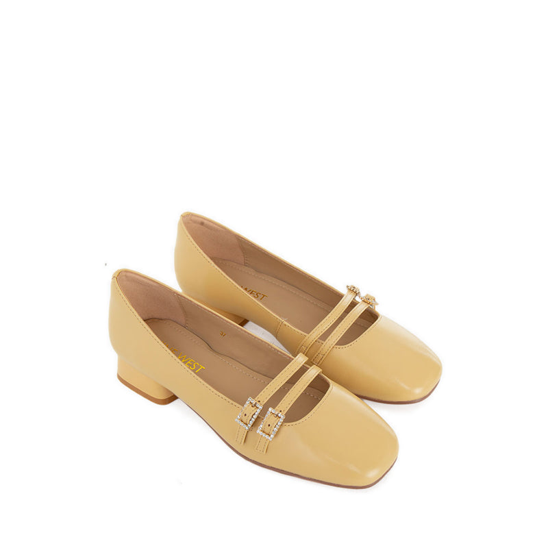 ZHA216-2 Women's Flats - Cream