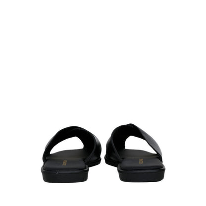 12669-1 Flats - Black