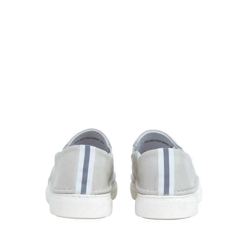 MJJ2238 Sneakers - White