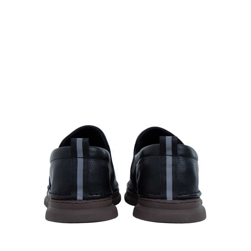 MJJ9223 Sneakers - Black