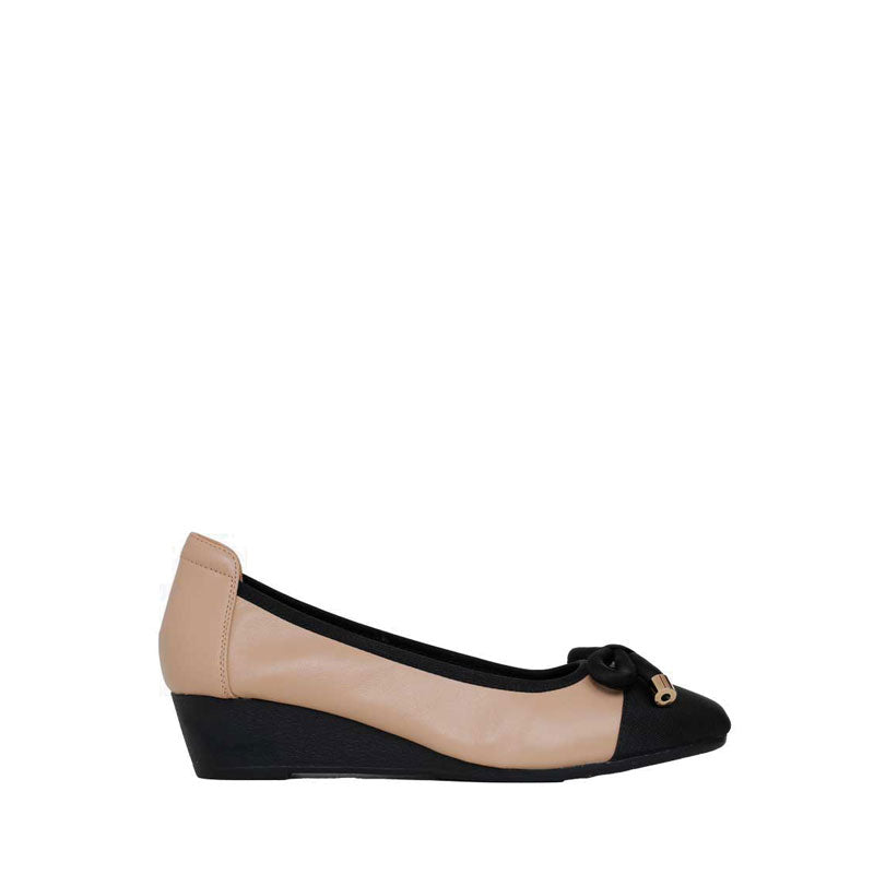 ZHA158-20 Wedges - Beige