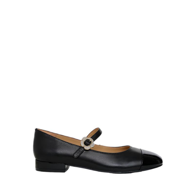 ZHA33-1 Flats - Black